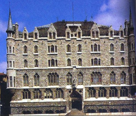 사진7. 카사 보테네스(Casa de Los Botines)
